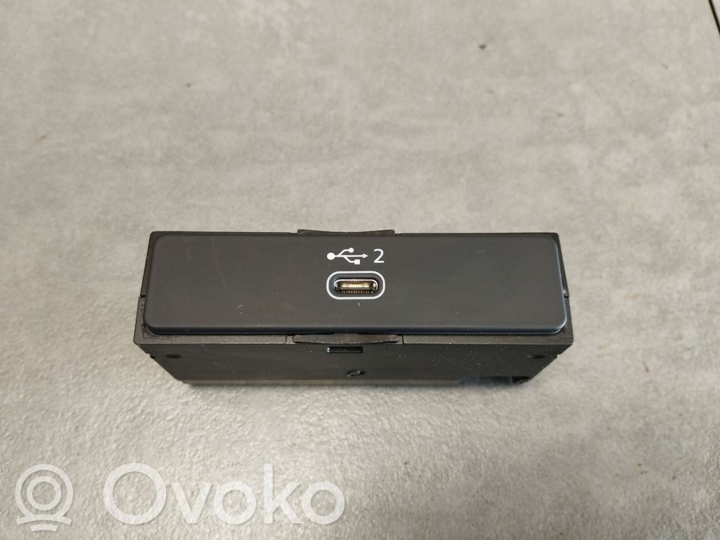 Audi A4 S4 B9 8W Enchufe conector USB 
