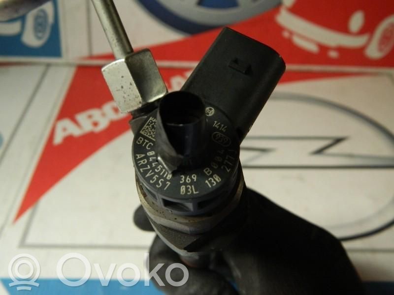 Injektor Einspritzdüse   03L130277J