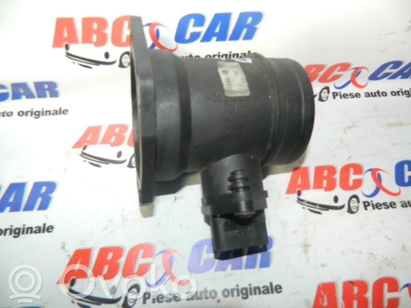 Audi A4 S4 B6 8E 8H Debitmetru aer 