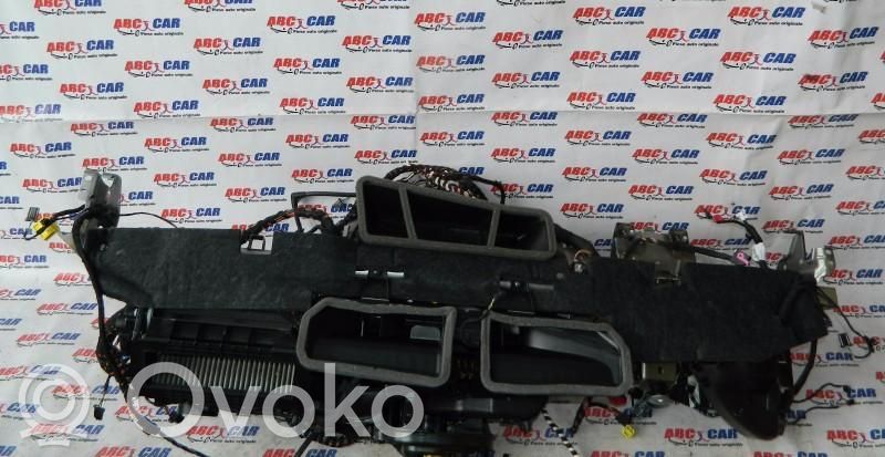 Volkswagen Golf VII Deska rozdzielcza 