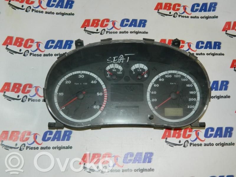 Seat Ibiza II (6k) Zegar 