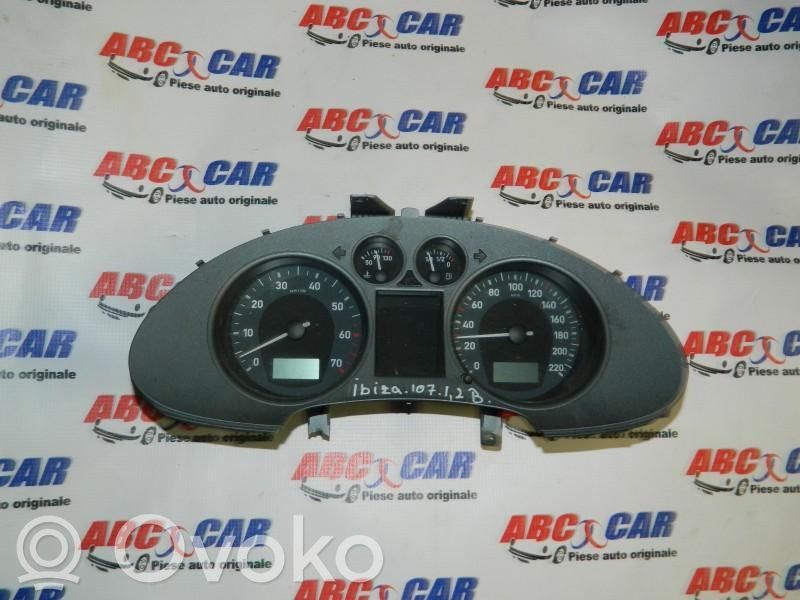 Часы   W06K0920850C