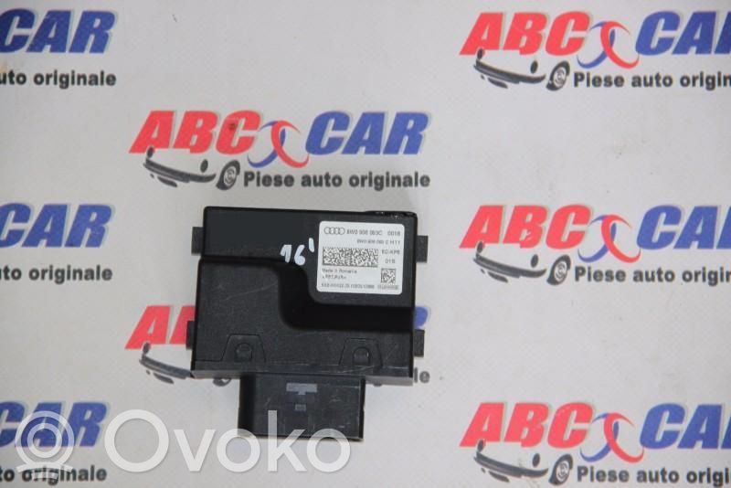 Muut ohjainlaitteet/moduulit   8W0906093C