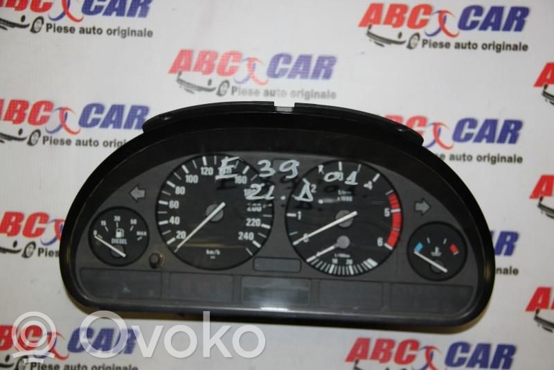 Uhr   110008735,110008735,62116907018,62116907018,62116907018