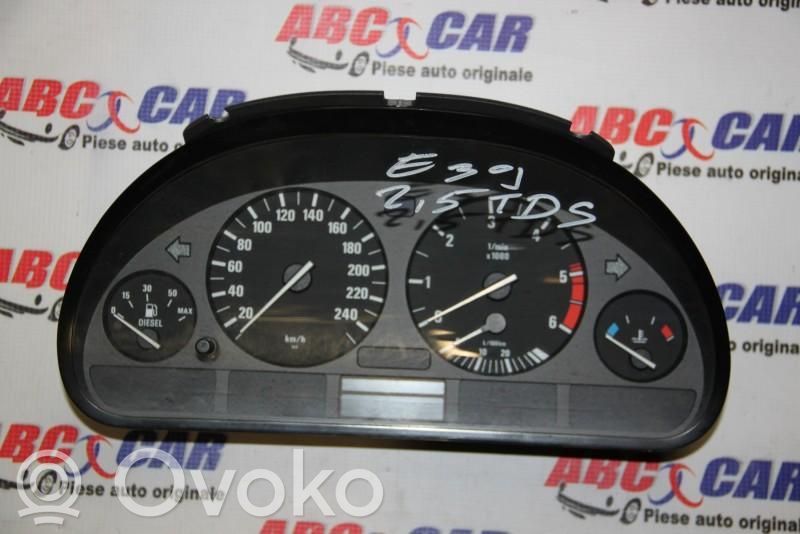 Kello   110008735,110008735,62118375898,62118375898,62118375898