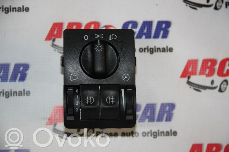 Opel Astra G Light switch 