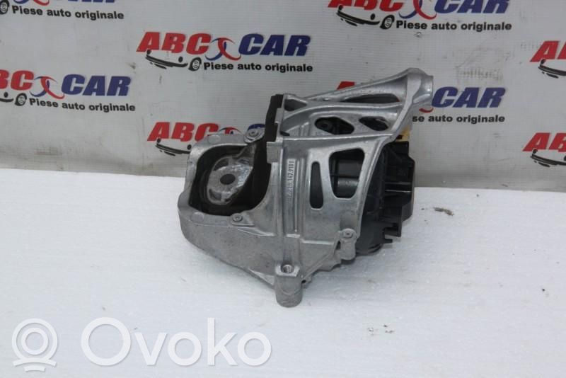 Dzinēja spilvens   4M0199371C