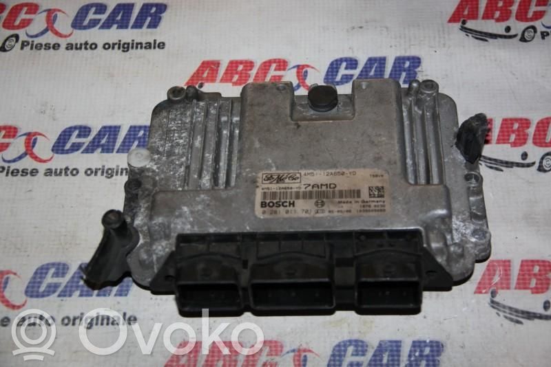 Motorsteuergerät ECU   4M5112A650YD