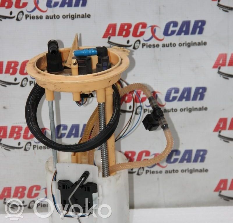 Bomba interna de combustible   5N0919088J