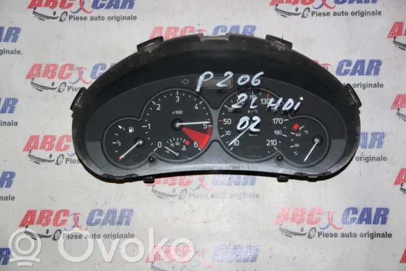 Clock   21673628,9648095080