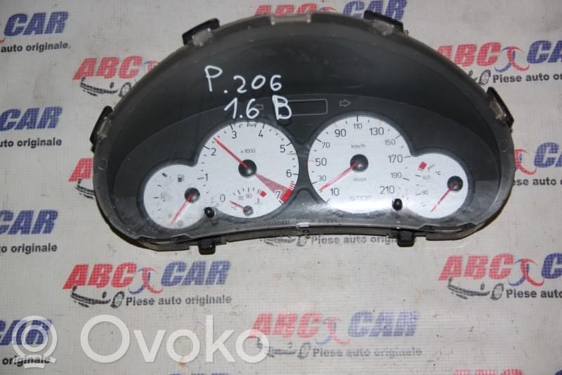 Peugeot 206 Clock 