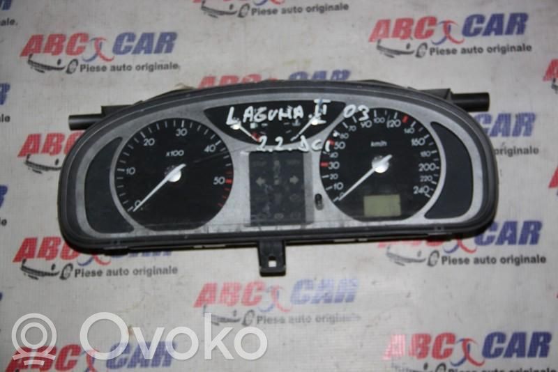 Clock   8200328442