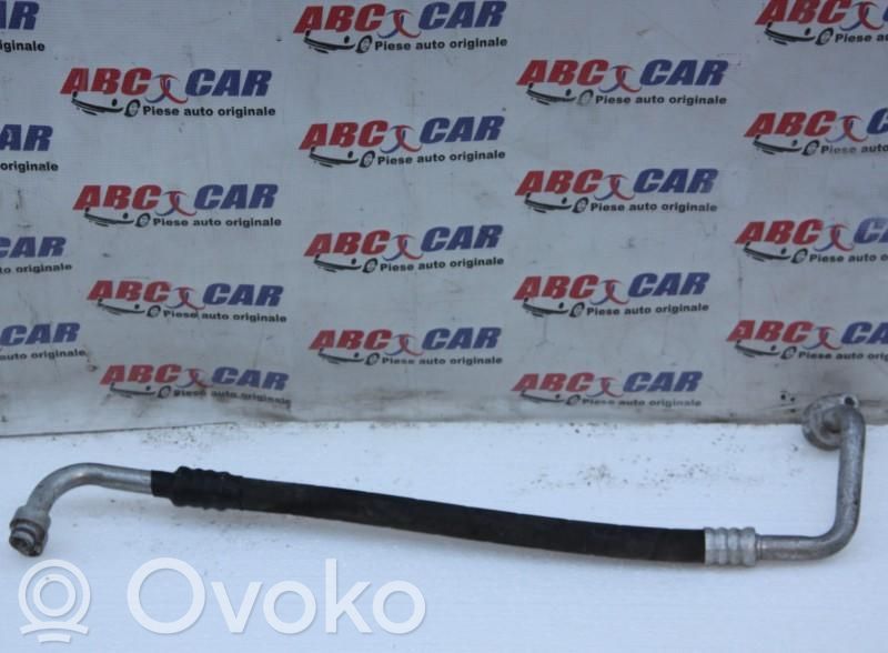 Ilmastointilaitteen putki (A/C)   2H0820744E