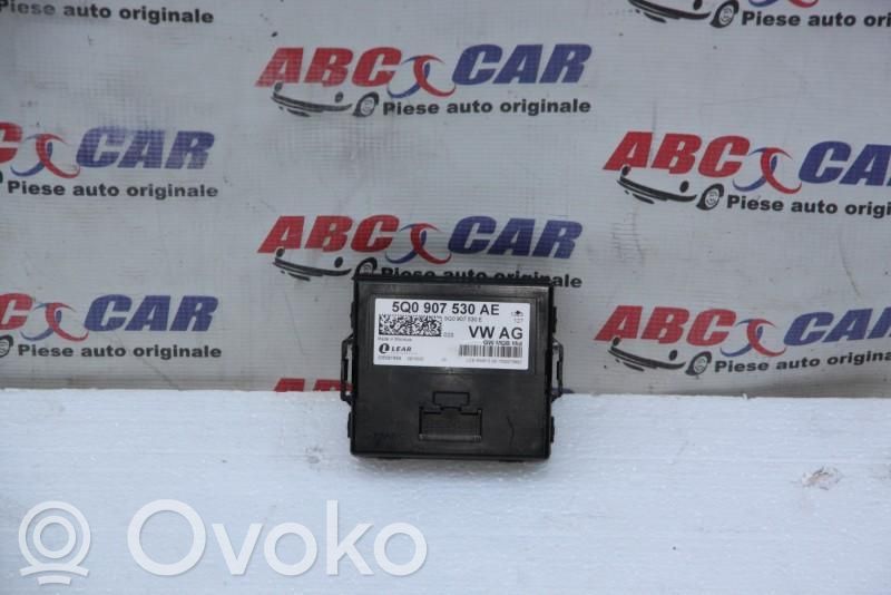 Sonstige Steuergeräte / Module   5Q0907530AE