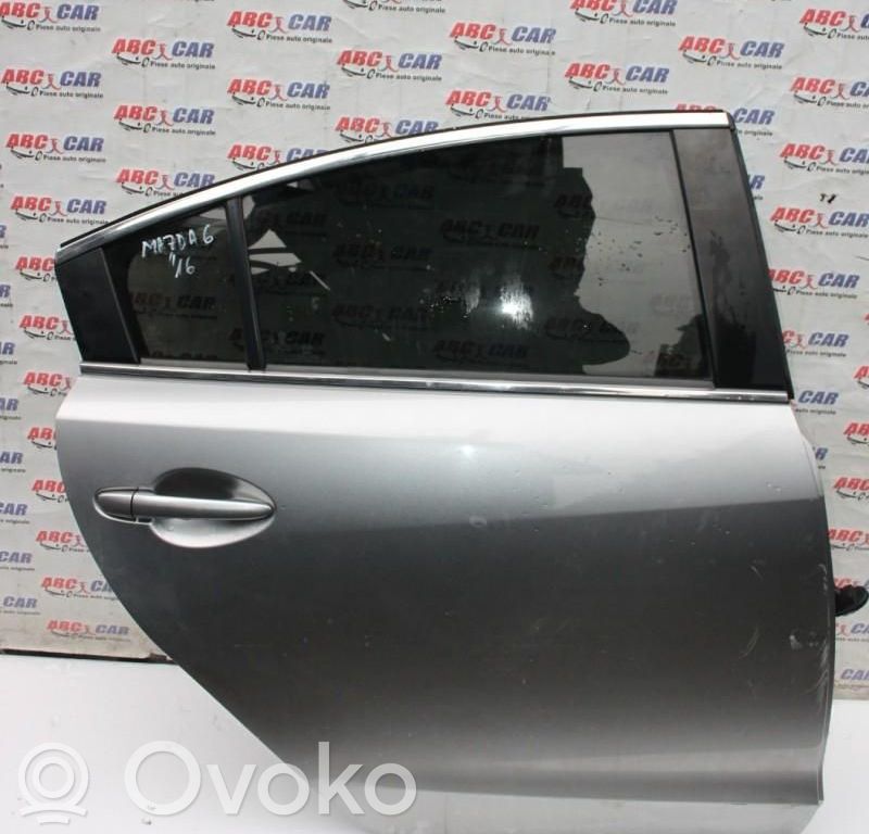 Rear door