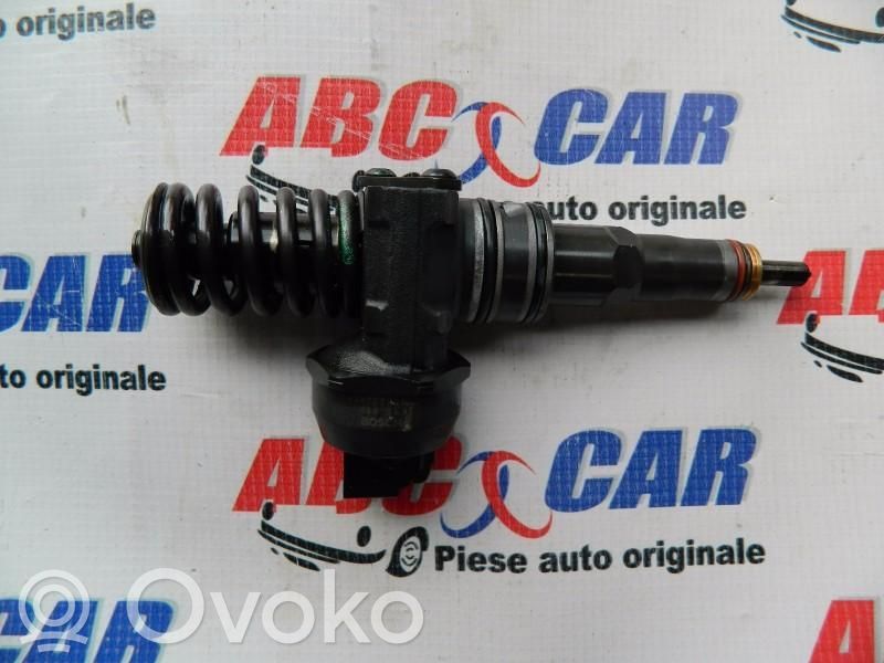 Inyector de combustible   038130073BJ