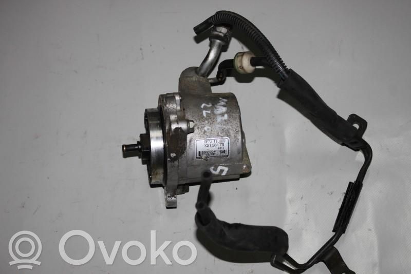 Tandem pump   RF7J18G00