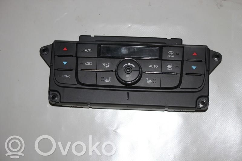 Jeep Grand Cherokee Panel klimatyzacji 