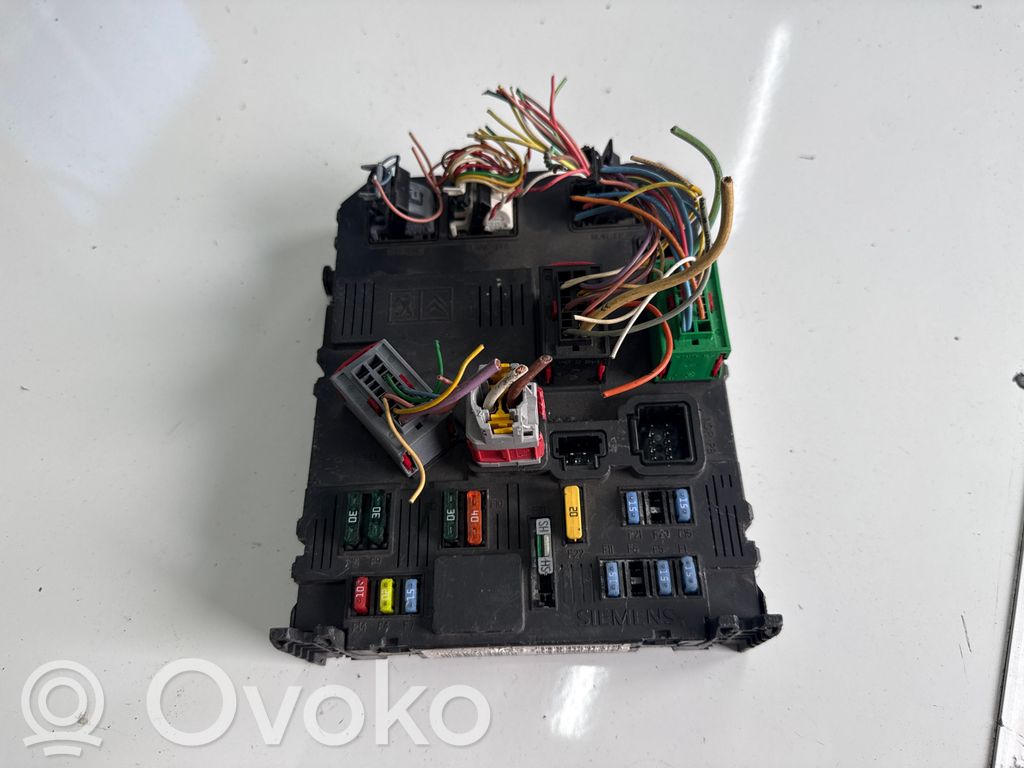 Mukavuusmoduuli   BSIE0300,9657999880,S118085120F