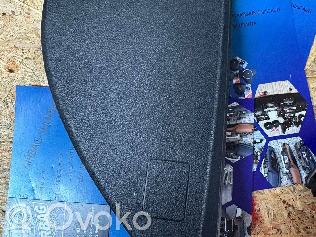 Skoda Octavia Mk3 (5E) Dashboard side end trim 