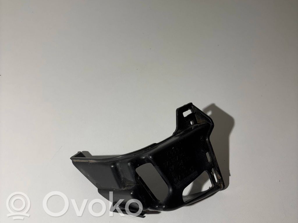 Audi A3 S3 8V Soporte del parachoques delantero 