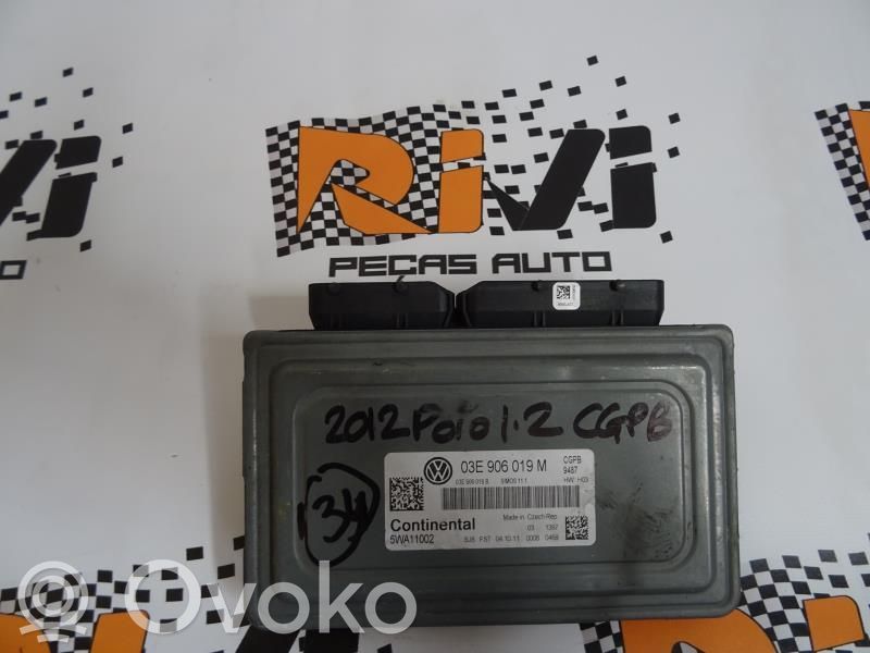 Volkswagen Polo V 6R Engine control unit/module 