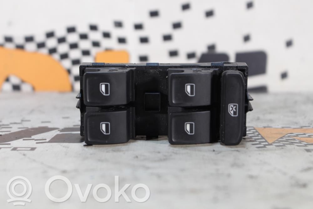 Volkswagen Golf VII Electric window control switch 
