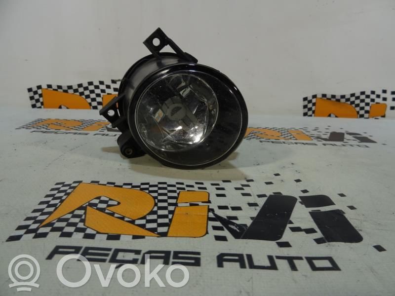 Miglas lukturis priekšā   5P0941599A,5P0941599A,ESQUERDO