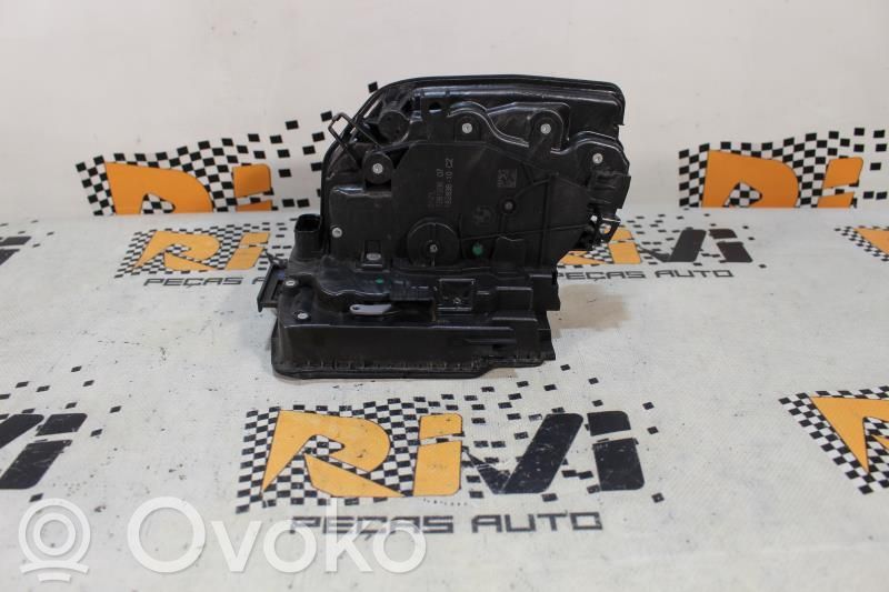 Mini One - Cooper F56 F55 Zamek drzwi przednich 