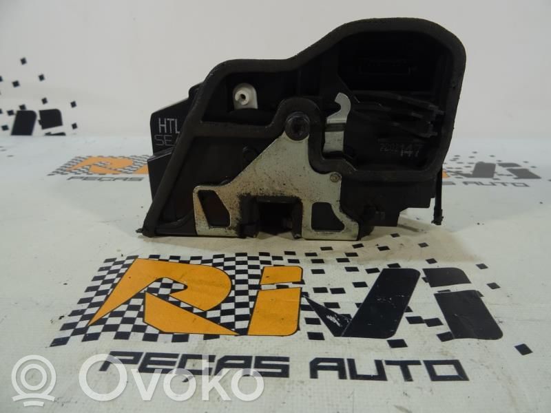 Aizmugurē slēdzene   51227202147,7202147,A053702,BMWSERIE1,TRASEIRAESQUERDA