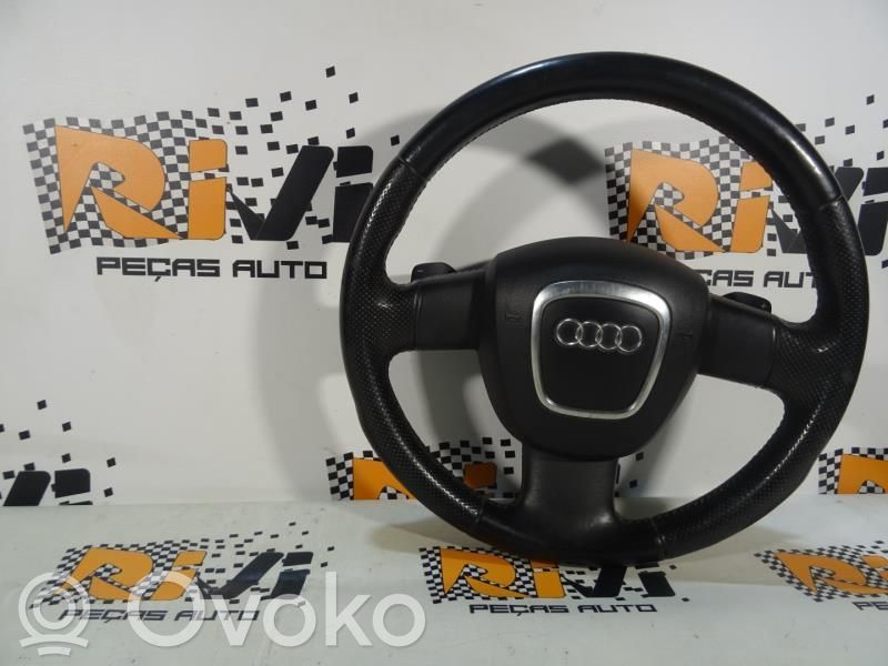 Audi A3 S3 8P Steering wheel 