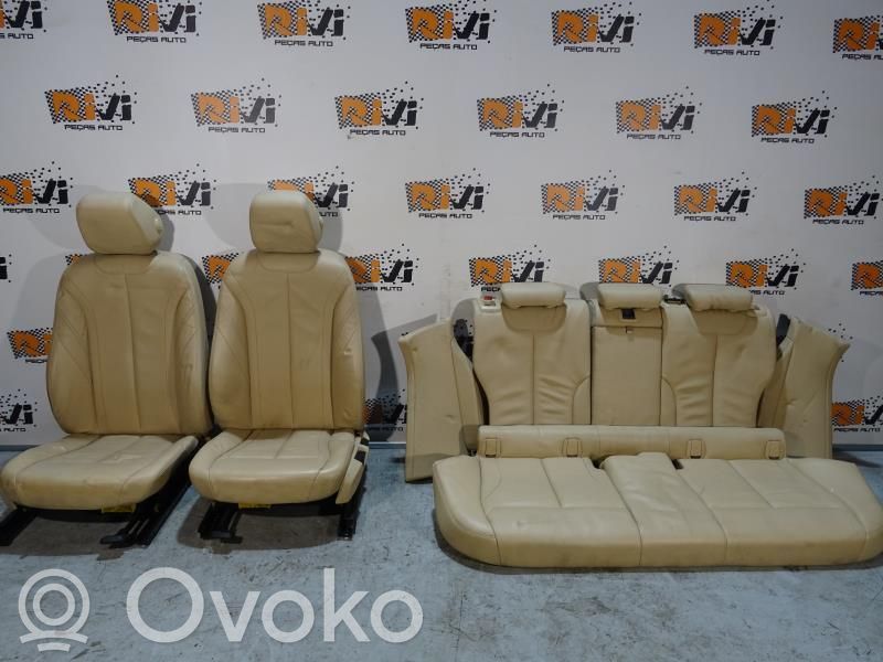 Sēdekļu komplekts   BANCOS,COMQUARTELAS,EM,PELE