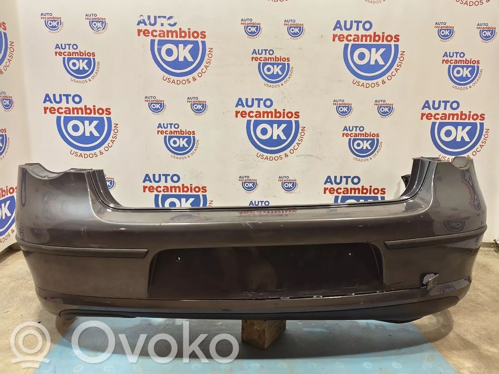 Volkswagen PASSAT B6 Parachoques 