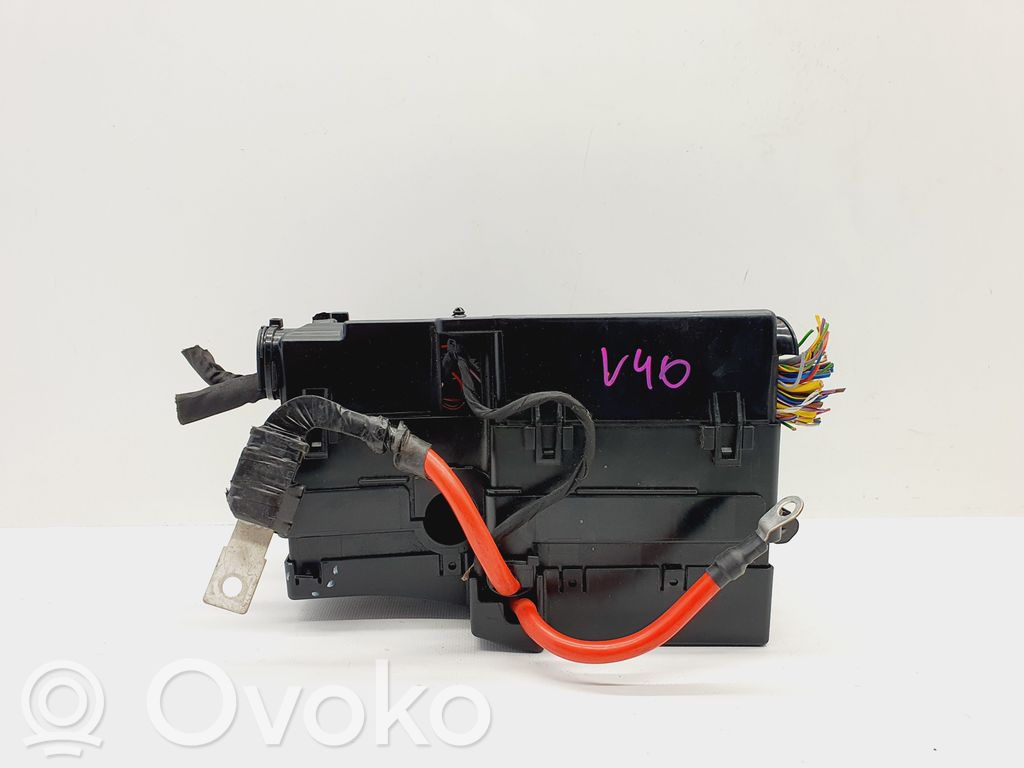 Volvo V40 Fuse box set 