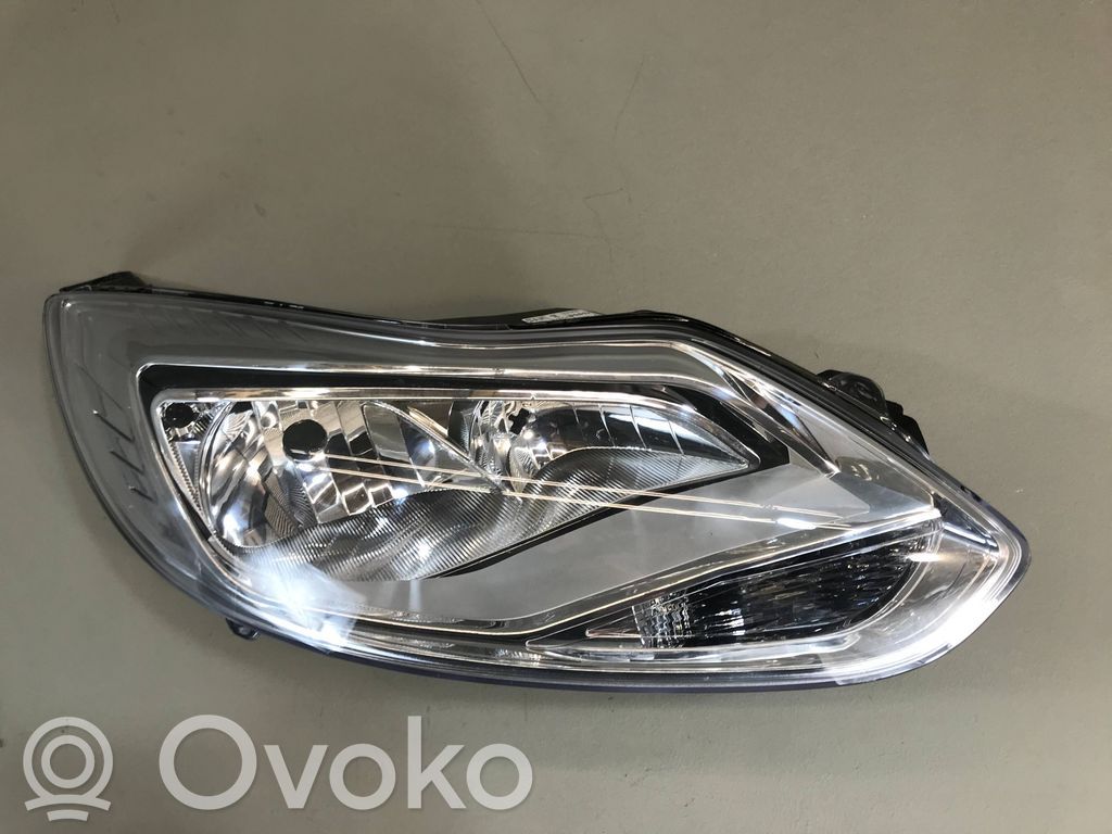 Ford Focus Phare frontale 