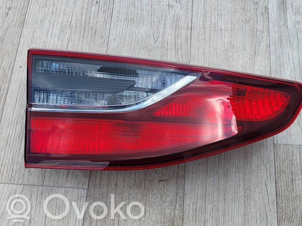 KIA Ceed Takaluukun takavalot 