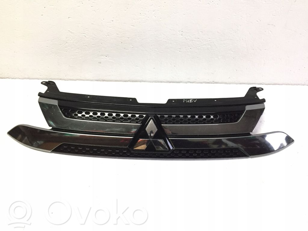 Mitsubishi Outlander Etusäleikkö 