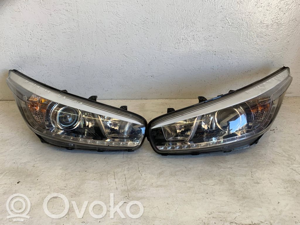 KIA Ceed Etu-/Ajovalo 