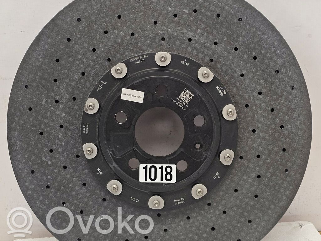 Etujarrulevy   4M0615301BH