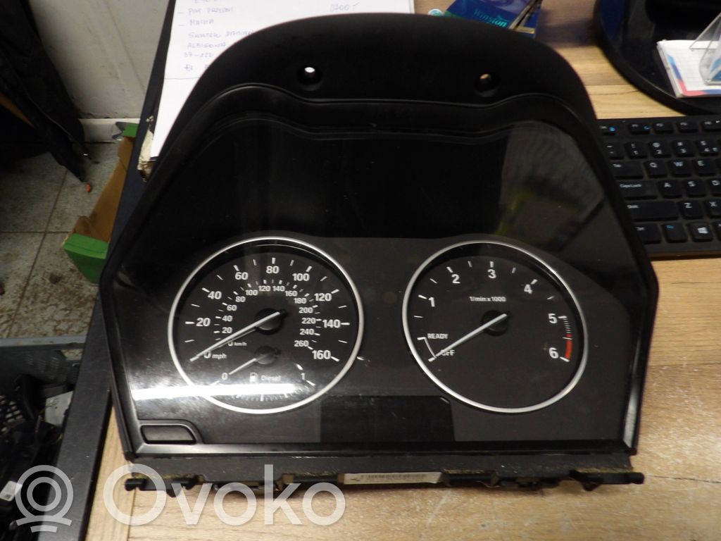 BMW 1 F20 F21 Vitezometru (grup de instrumente) 