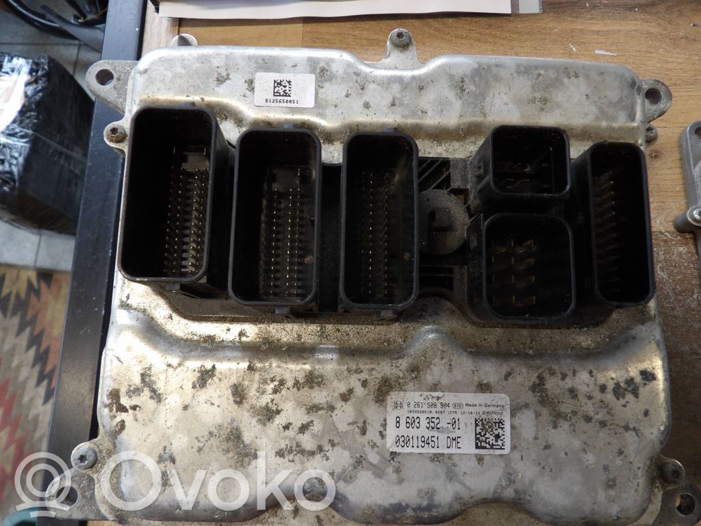 BMW 3 F30 F35 F31 Engine control unit/module ECU 