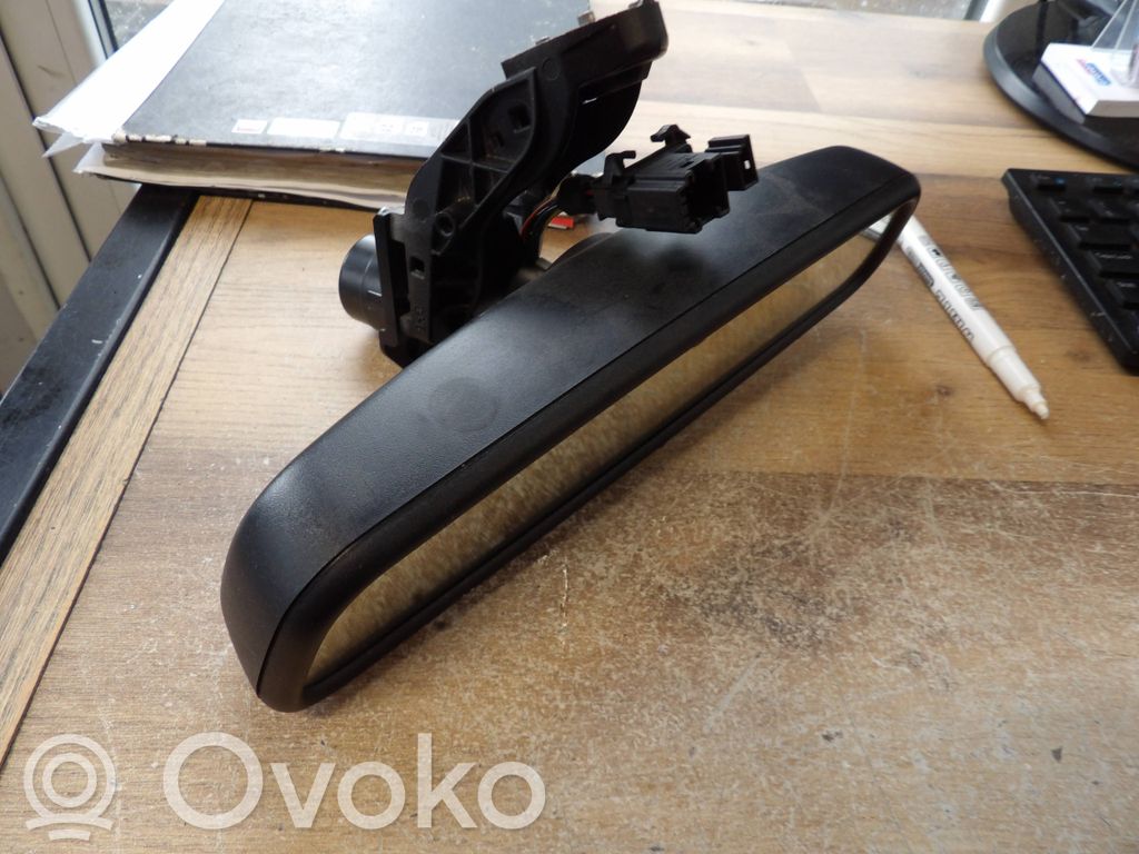 Rear view mirror (interior)   9225977,922597701,42573194,425731946,9052670