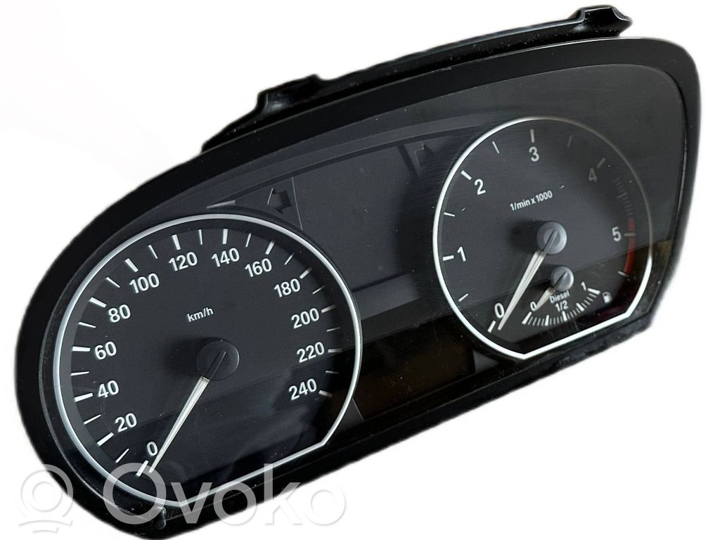 BMW 1 E81 E87 Nopeusmittari (mittaristo) 