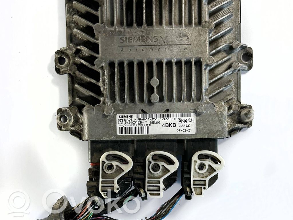 Engine control unit/module   6M5112A650YB,5WS40512BT