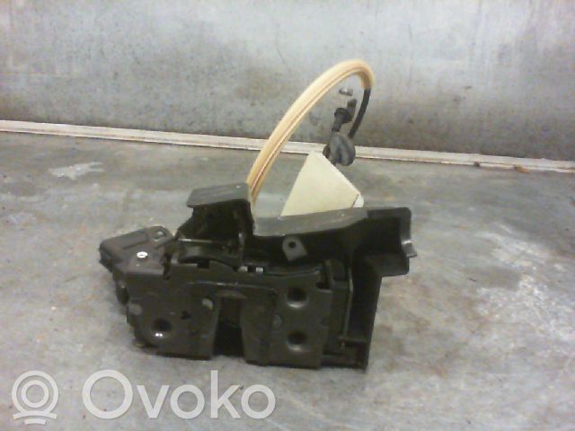 Front door lock   1545976