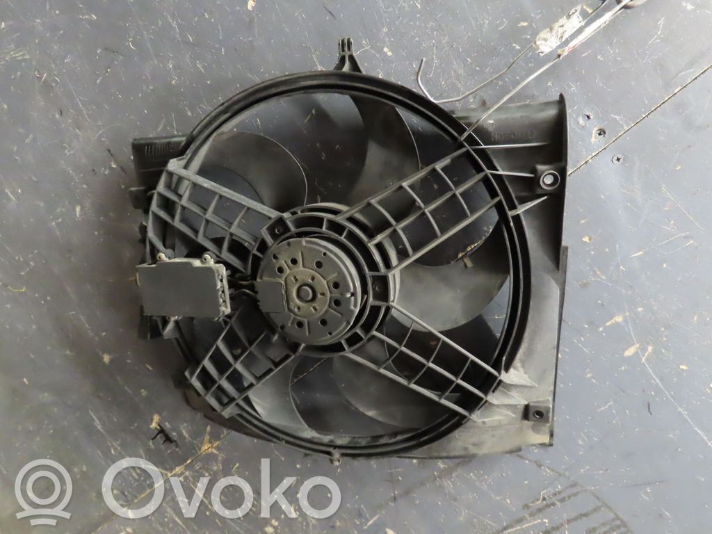 BMW 3 E46 Elektrisks radiatoru ventilators 