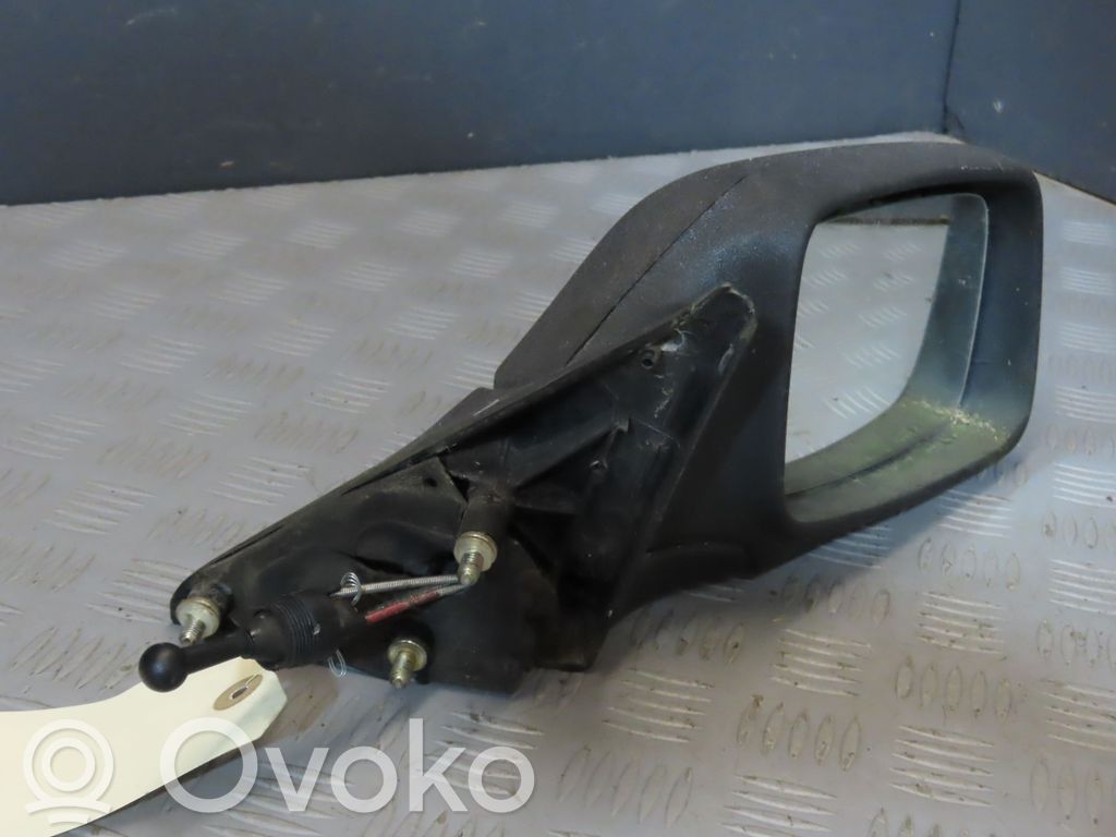 Dacia Sandero Espejo lateral manual 