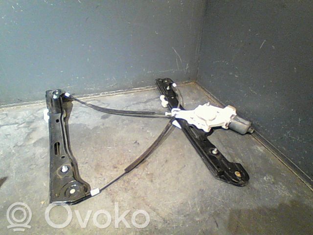BMW 1 E81 E87 Regulador de puerta delantera con motor 