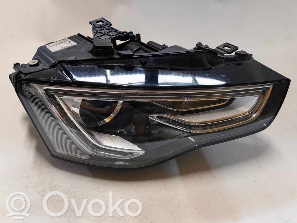 Audi A5 8T 8F Headlight/headlamp 