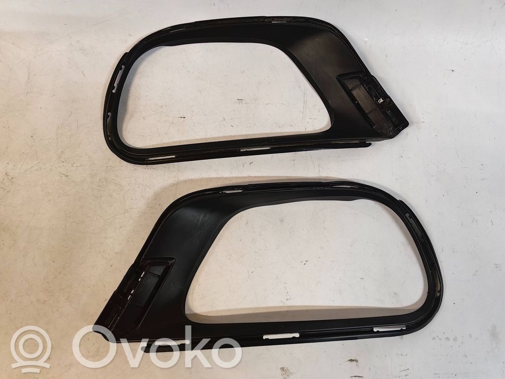 Citroen C3 Etusumuvalon ritilä 